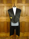 25/0786 immaculate quality 100% wool black evening tailcoat 46 long