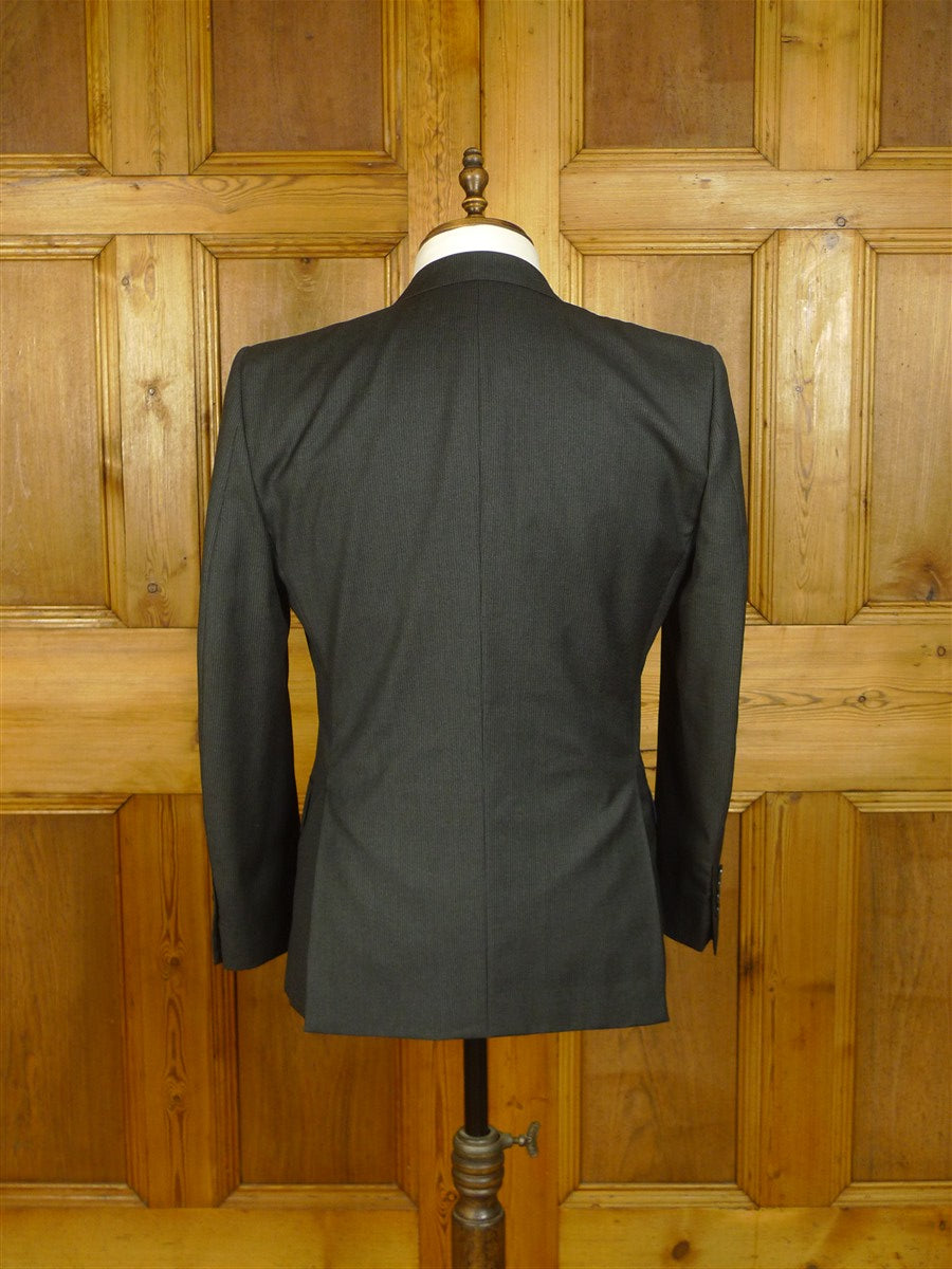 25/0782 immaculate 2012 senszio super 110s italian wool grey pin-stripe suit 36 short