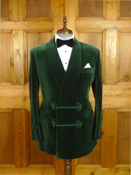 25/0767 beautiful 1998 ward & kruger savile row bespoke bottle green silk-velvet d/b dinner / smoking jacket 43 long