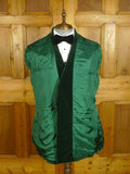 25/0767 beautiful 1998 ward & kruger savile row bespoke bottle green silk-velvet d/b dinner / smoking jacket 43 long