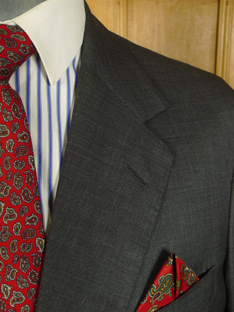 25/0969 anderson & sheppard 2008 savile row bespoke grey wool suit w/ gauntlet cuff 45 regular to long
