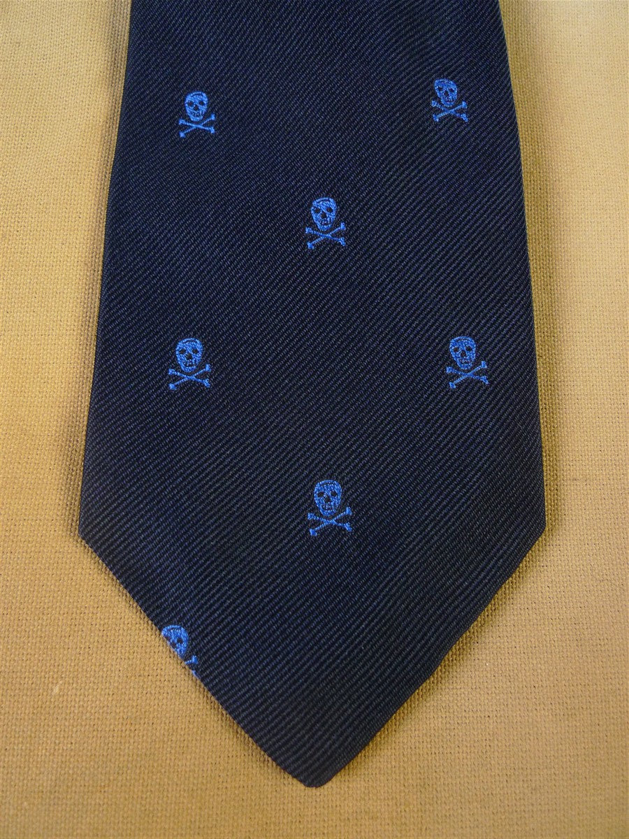 25/0855 immaculate benson & clegg black / blue skull & crossbones silk tie