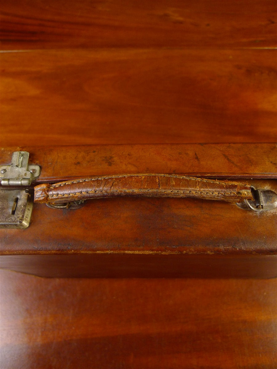 25/0830 delightful 1940s 1950s vintage brown leather attache case