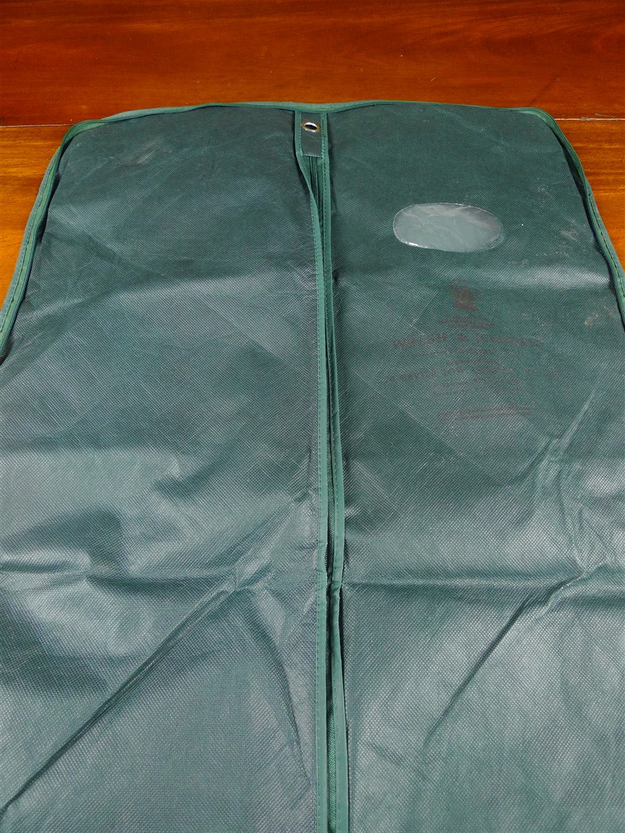25/0953 welsh & jefferies savile row bespoke green suit carrier bag