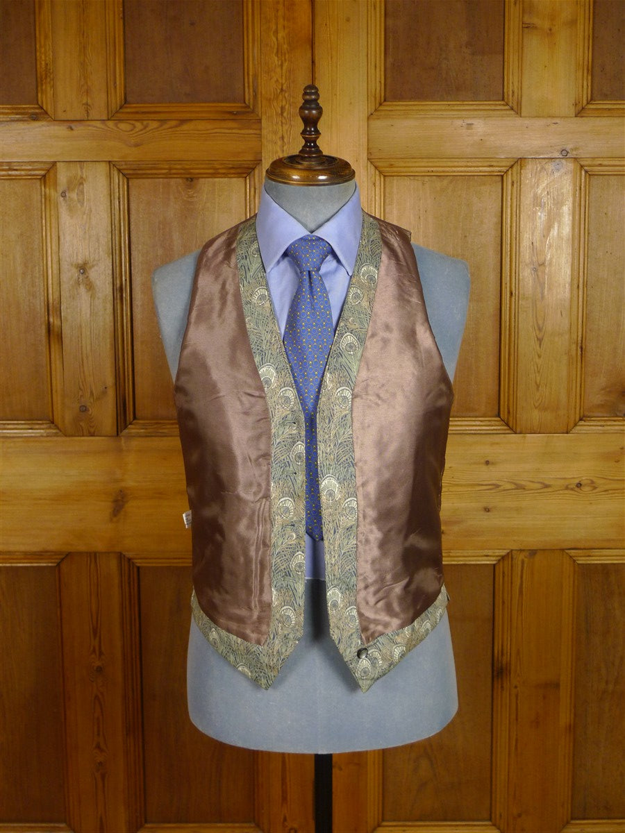 25/0888 liberty london cotton waistcoat 39