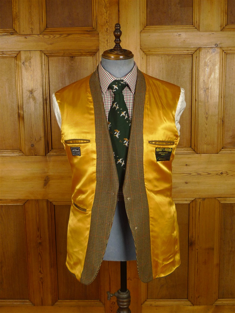 25/0914 near immaculate john g hardy gun check tweed sports jacket 40 regular
