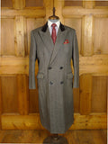 25/0927 vintage british grey herringbone d/b chesterfield overcoat w/ velvet collar 40 long