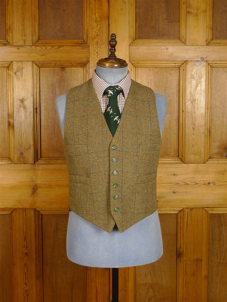 25/0922 immaculate vintage green wp check tweed waistcoat 39 short