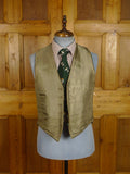 25/0922 immaculate vintage green wp check tweed waistcoat 39 short