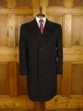 25/0931 extra-heavyweight 1950s vintage grey textured wool overcoat w/ gauntlet cuff 42-44