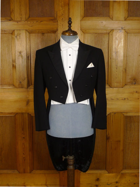 25/0933 immaculate vintage british handmade black wool evening tailcoat 38-39 short