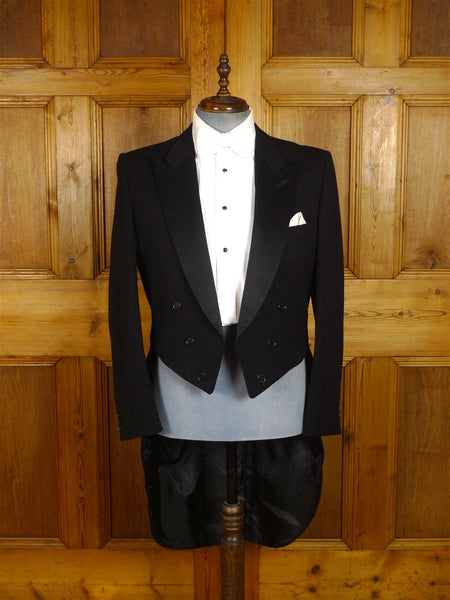 25/0967 immaculate vintage british black barathea wool evening tailcoat 44 short