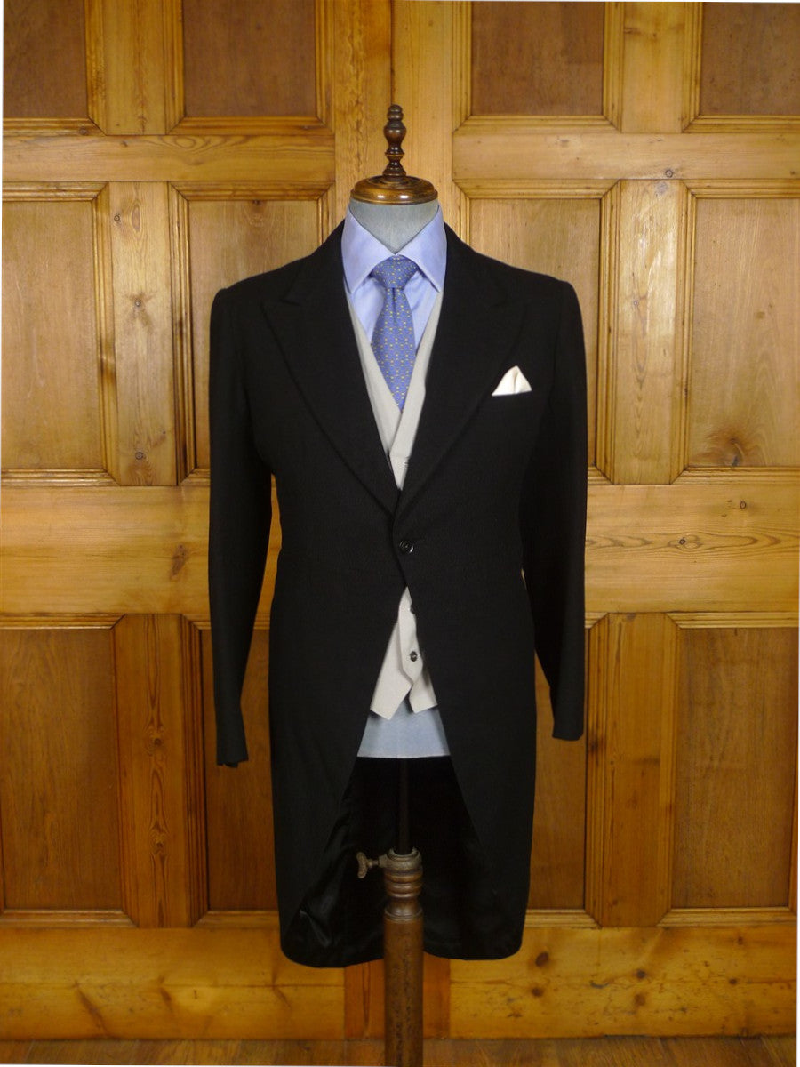 25/0930 immaculate vintage 1960 savile row bespoke black wool morning coat 37-38 long