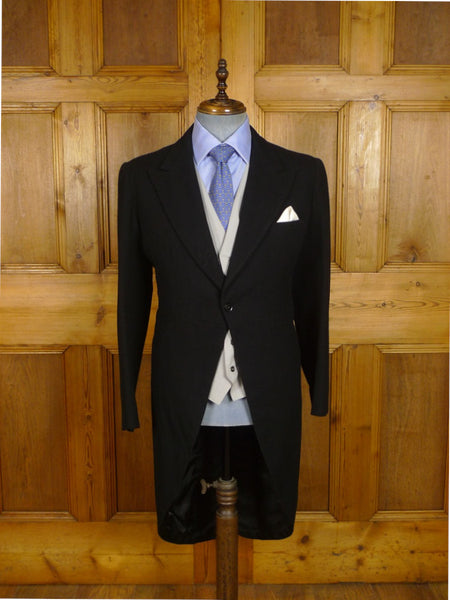 25/0930 immaculate vintage 1960 savile row bespoke black wool morning coat 37-38 long