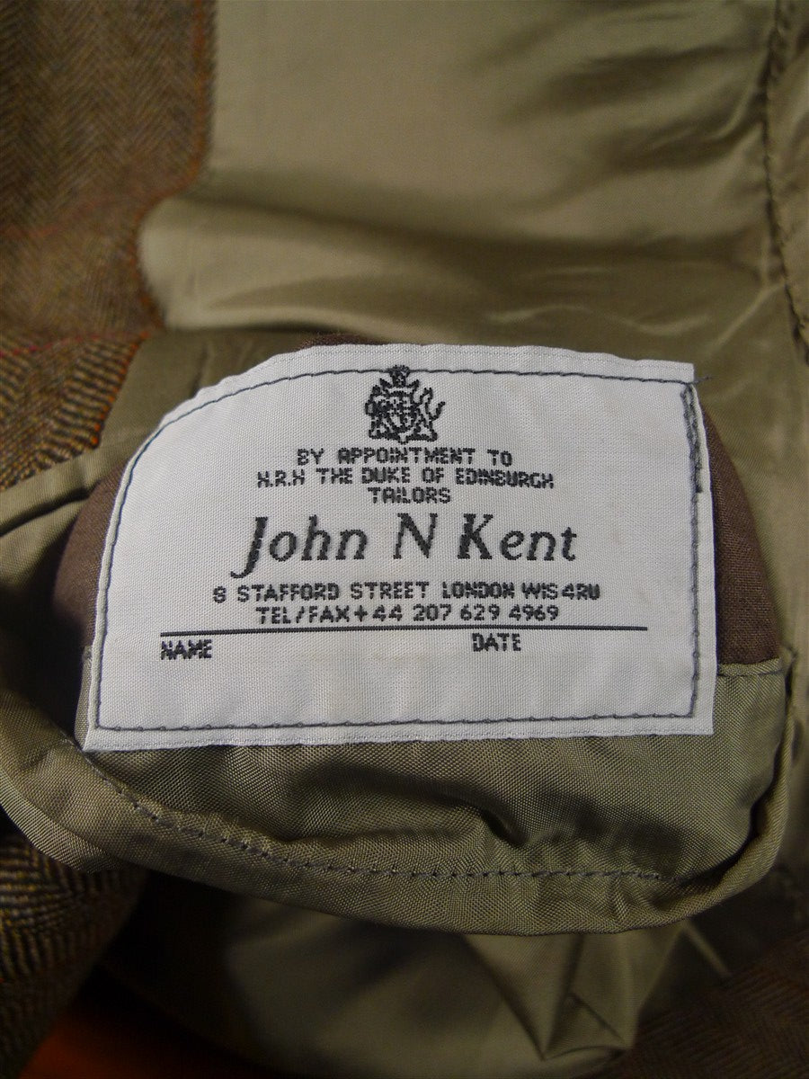 25/0981 immaculate john n kent savile row bespoke brown / red wp check tweed suit 39 short to regular