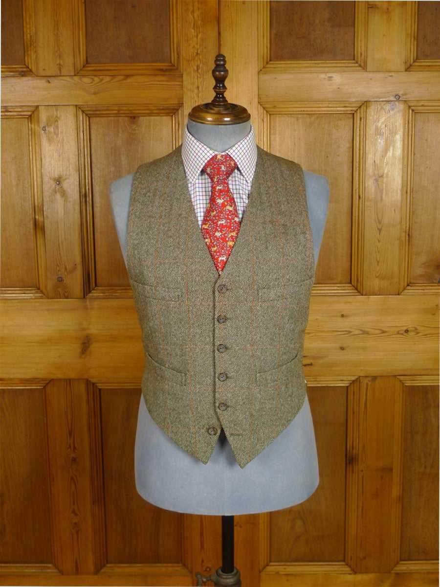 25/0979 beautiful vintage 1980 henry poole savile row bespoke green / amber wp check 3-piece tweed suit 39 regular