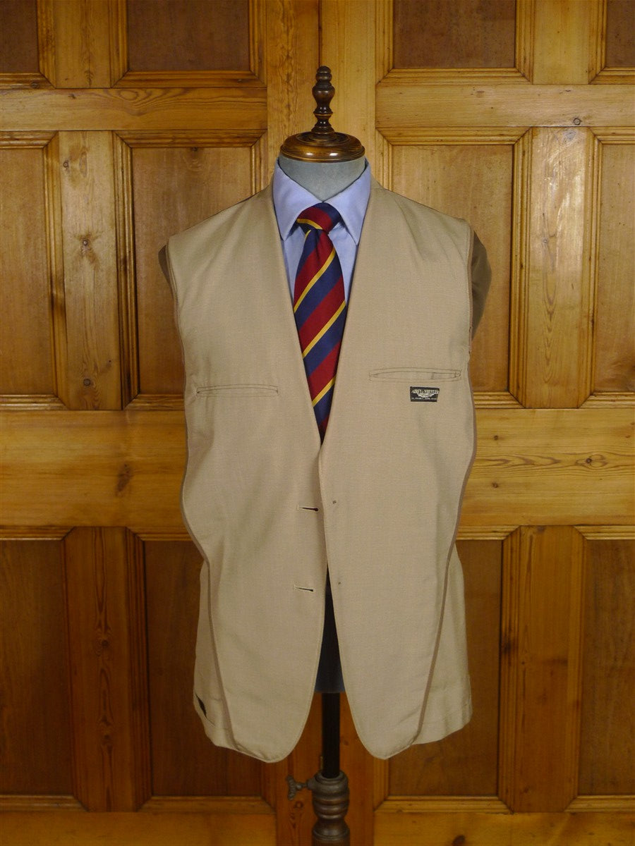 25/0966 vintage airey & wheeler piccadilly tropical weight beige wool flax mix travel blazer 39 long
