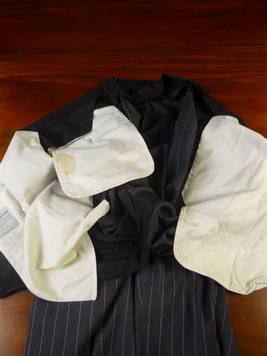 25/0976 near immaculate 2006 dege & skinner savile row bespoke grey / lilac pin-stripe worsted suit 46 regular to long