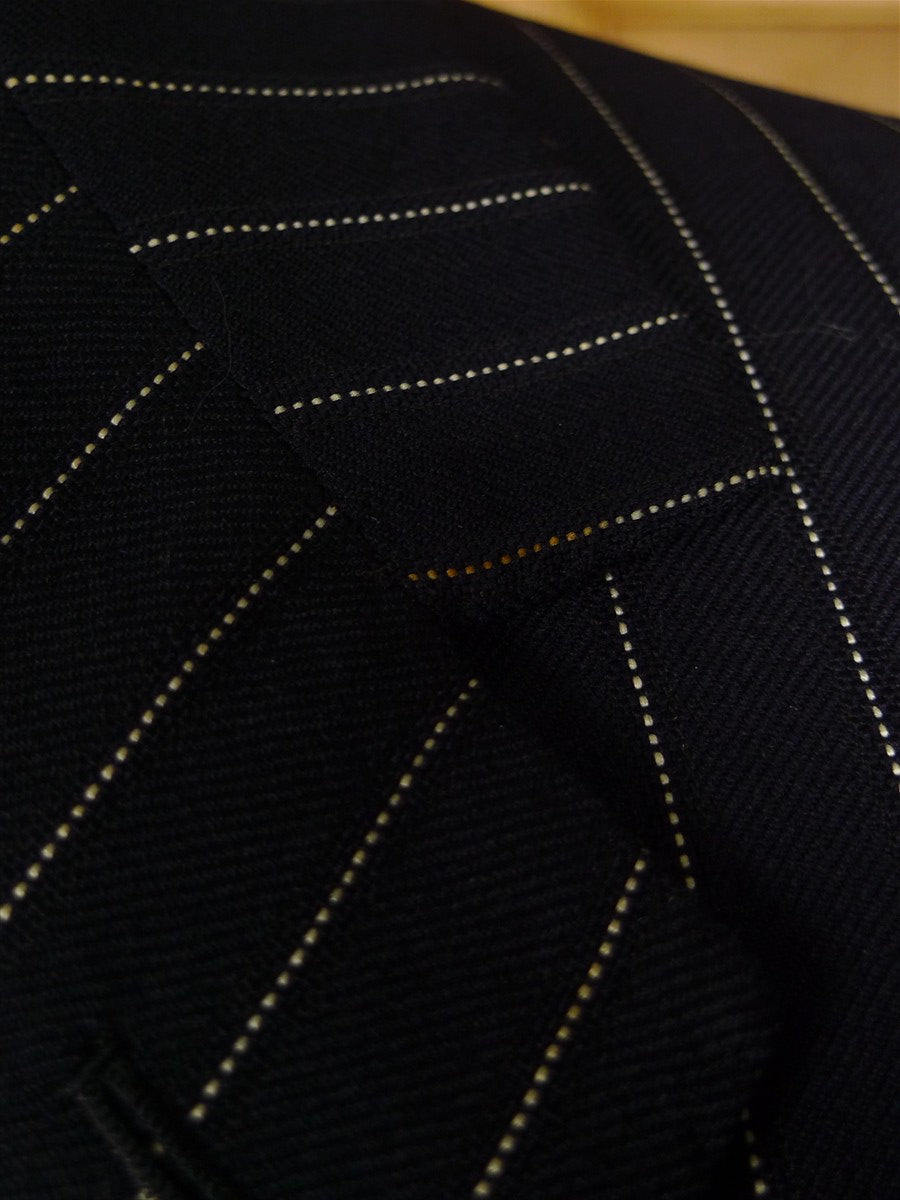 25/0977 vintage 1974 huntsman savile row bespoke heavyweight navy blue pin-stripe worsted 3-piece suit 39-40 short