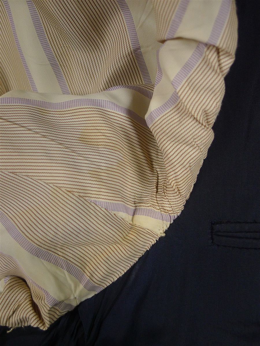 25/0977 vintage 1974 huntsman savile row bespoke heavyweight navy blue pin-stripe worsted 3-piece suit 39-40 short