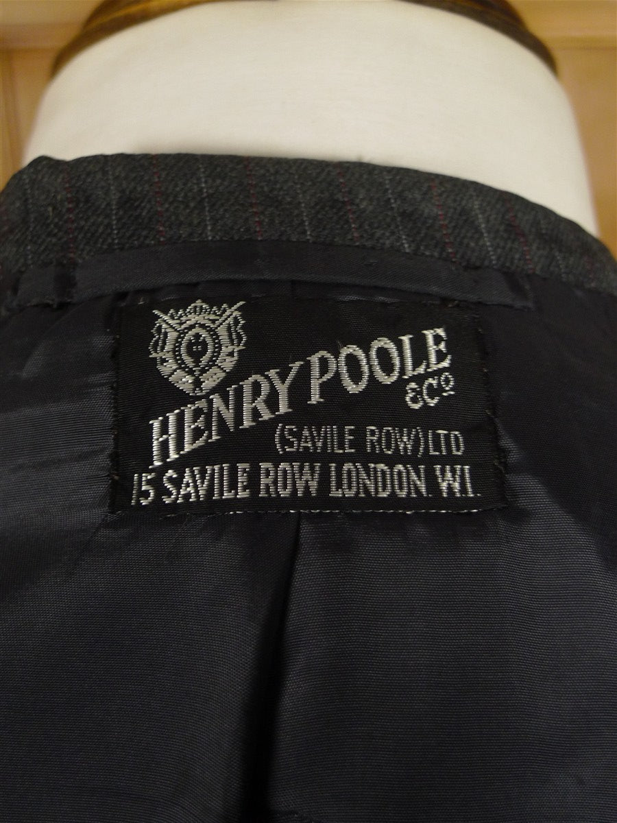 25/0973 immaculate vintage henry poole savile row bespoke grey / red & white pin-stripe worsted suit 39 regular to long