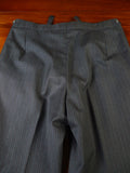25/0973 immaculate vintage henry poole savile row bespoke grey / red & white pin-stripe worsted suit 39 regular to long