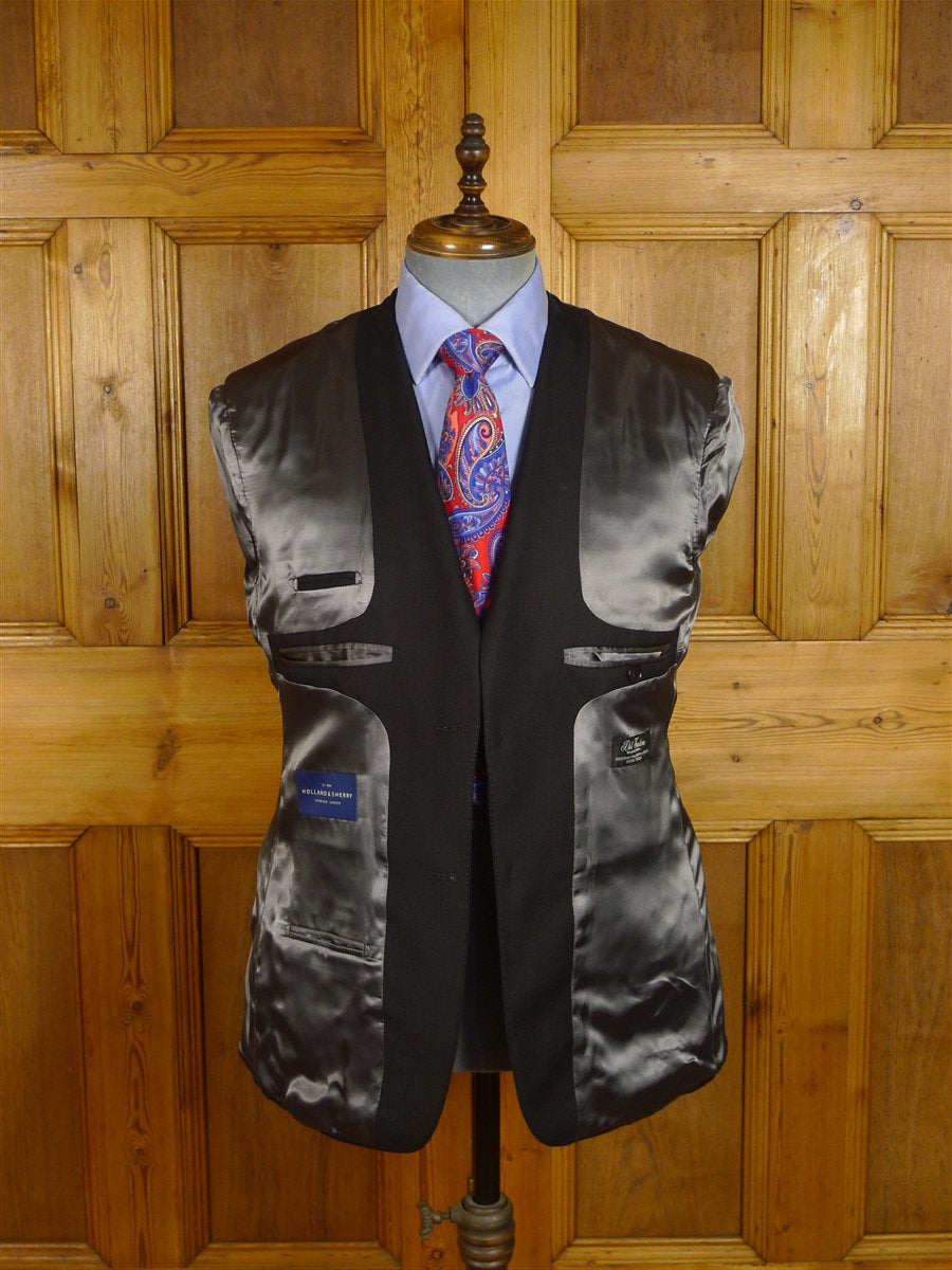 25/0972 immaculate british besoke tailor black herringbone wool morning suit 39 short