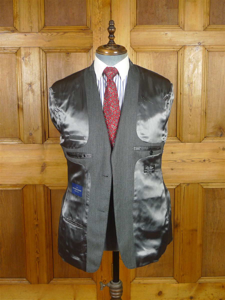 25/1000 immaculate bespoke holland & sherry light grey herringbone worsted suit 39 short