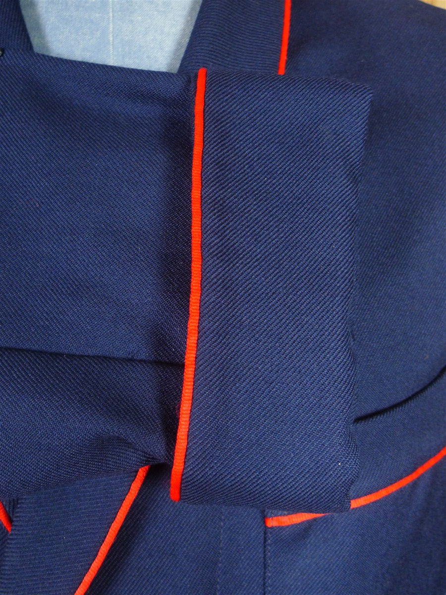 25/0994 vintage scottish navy blue wool twill dressing gown w/ red piping 42