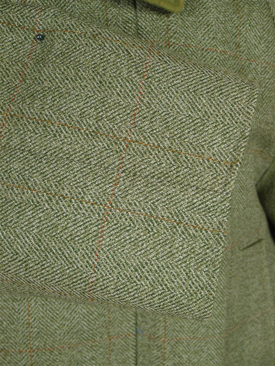 25/1023 immaculate john g hardy heavyweight green wp check tweed shooting field coat w/ detachable hood 40-42