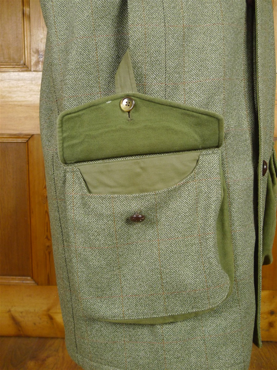 25/1023 immaculate john g hardy heavyweight green wp check tweed shooting field coat w/ detachable hood 40-42