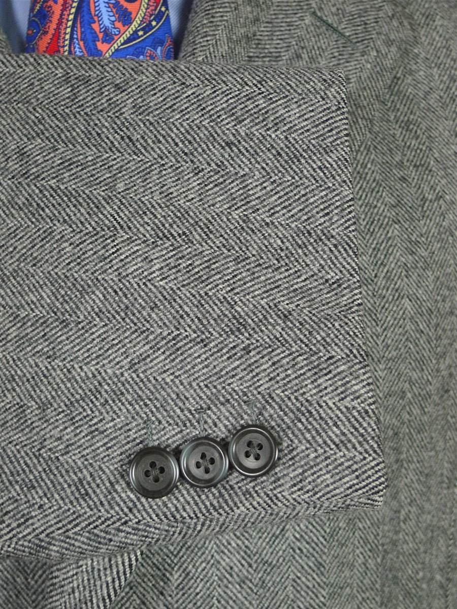 25/1028 superb vintage gieves & hawkes savile row grey herringbone wool chesterfield coat overcoat w/ black velvet collar 44 regular