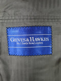 25/1028 superb vintage gieves & hawkes savile row grey herringbone wool chesterfield coat overcoat w/ black velvet collar 44 regular