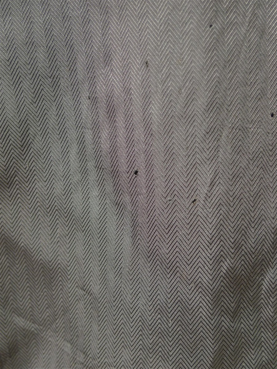 25/1028 superb vintage gieves & hawkes savile row grey herringbone wool chesterfield coat overcoat w/ black velvet collar 44 regular