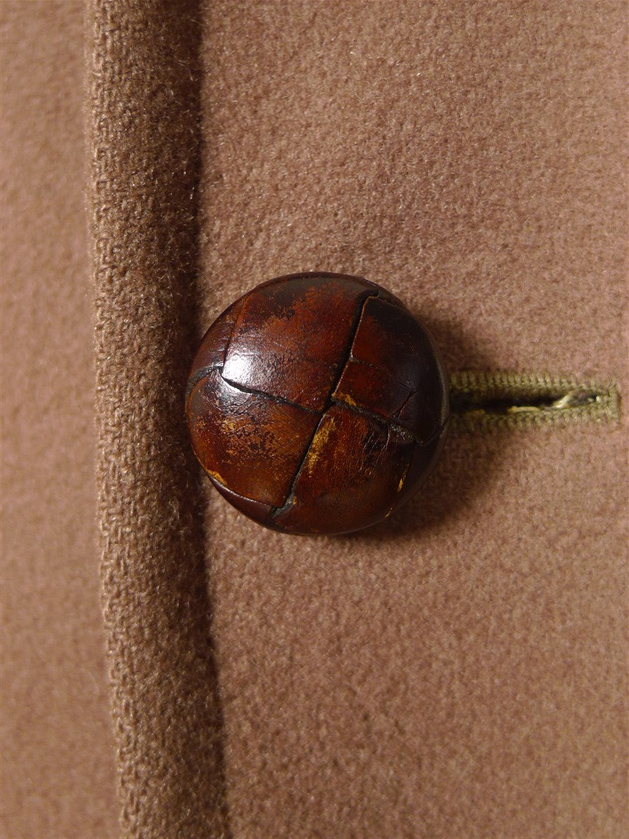 25/1024 vintage 1950s british fawn melton wool polo coat overcoat w/ burgundy linings 40