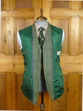 25/1046 immaculate redmayne green wp check tweed jacket w/ horn buttons 40 regular to long