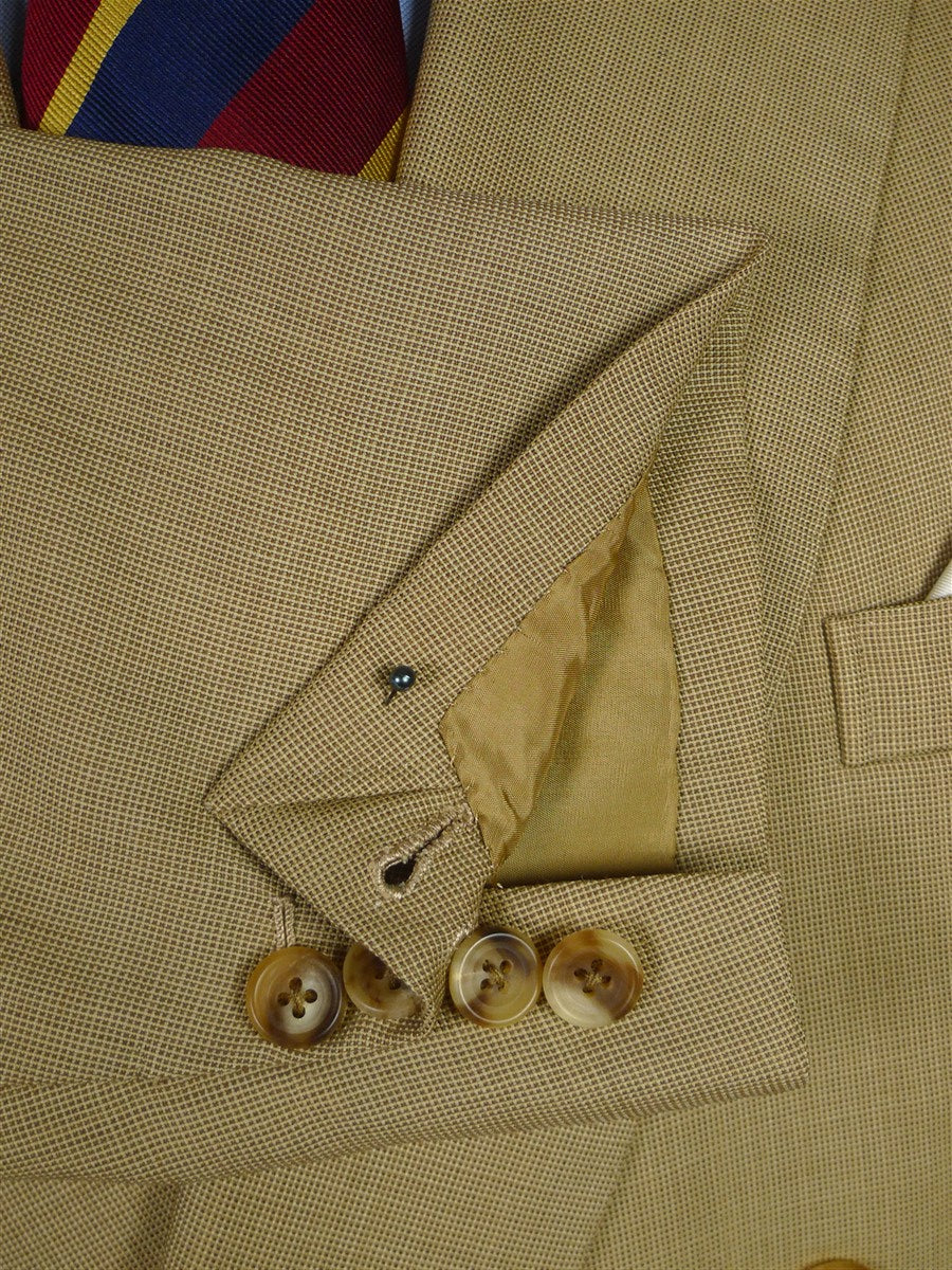 25/1056 dege & skinner 2009 savile row bespoke tan beige worsted suit w/ horn buttons 45 regular to long
