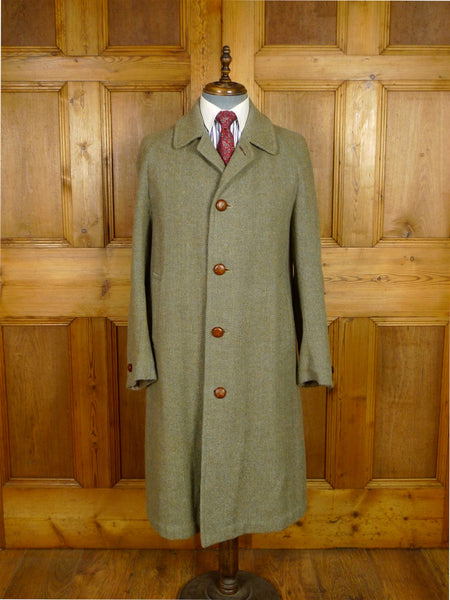 25/1088 beautiful genuine 1930s 1940s vintage harris tweed green herringbone overcoat coat 40