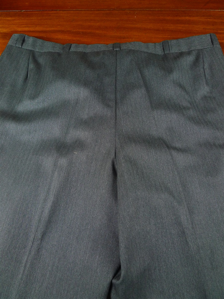 25/1076 near immaculate 2006 dege & skinner savile row bespoke heavyweight grey herringbone d/b worsted suit 45-46 regular w/ 2 pair trs