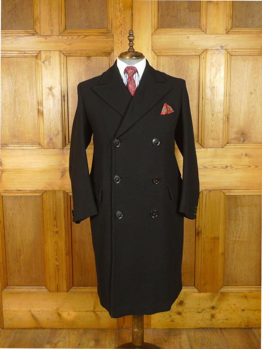 25/1081 fabulous genuine 1940s extra-heavy black wide diagonal twill d/b overcoat 42