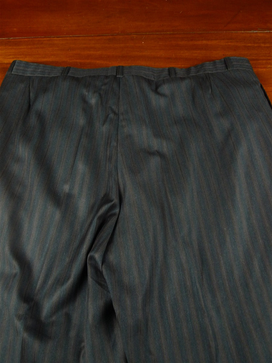 25/1077 near immaculate 2006 dege & skinner savile row bespoke heavyweight charcoial grey / brown stripe d/b worsted suit 44-45 regular w/ 2 pair trs