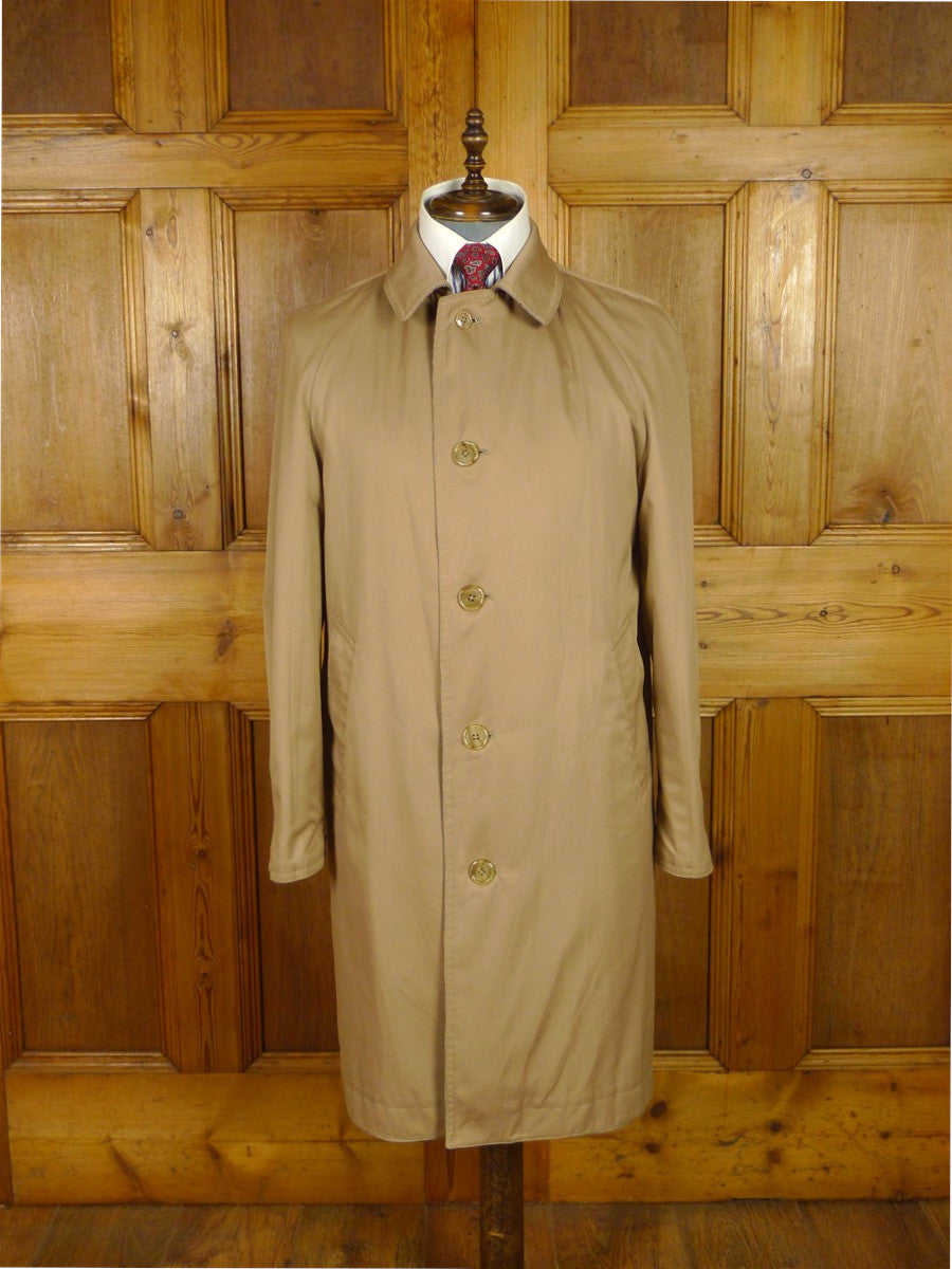 25/1089 exceptional immaculate invertere reversible beige wp check wool raincoat coat very rare 40