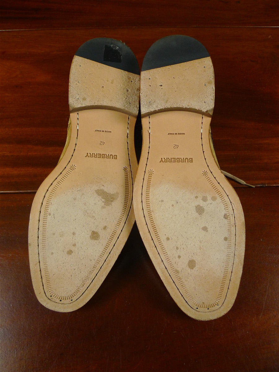 25/1091 nearly new burberry tan suede semi-brogue chukka boot  uk 8