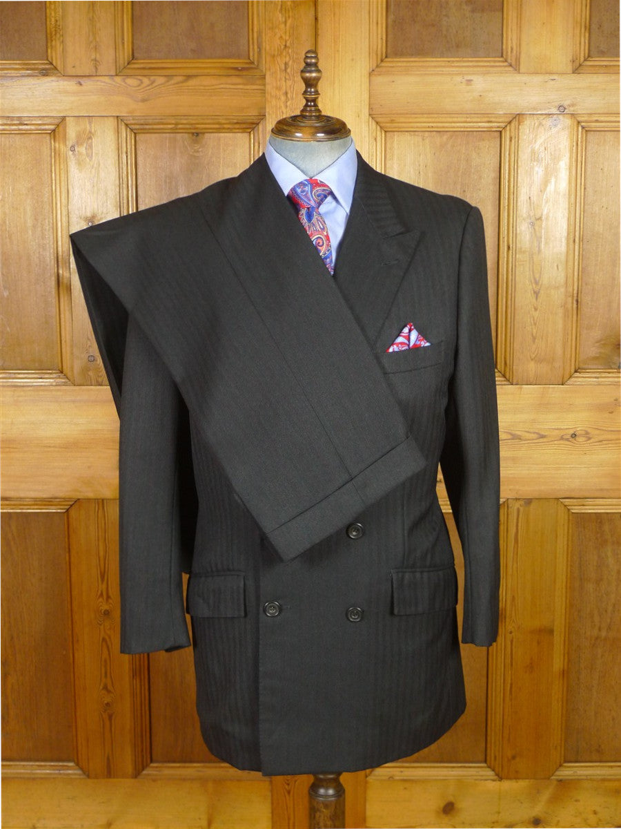 25/1135 dege 2000 savile row bespoke heavyweight black herringbone worsted d/b suit 43-44 regular
