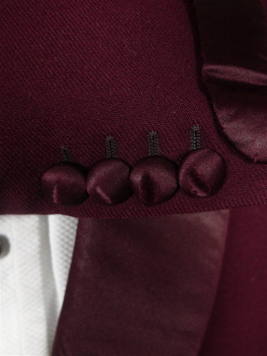 25/1131 wonderful 1960s vintage burgundy wool smoking / dinner jacket w/ silk shawl lapel 39-40 regular