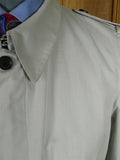 25/1110 near mint aquascutum 100% cotton woven cream raincoat w/ belt 42 regular