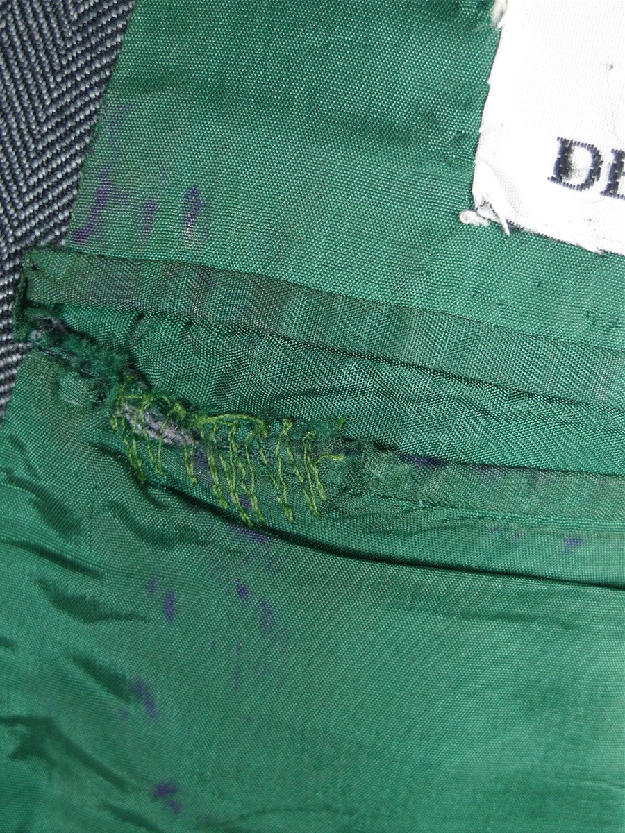 25/1134 dege & skinner 2002 savile row bespoke heavyweight grey herringbone worsted d/b suit w/ 2 pair trs 44 regular