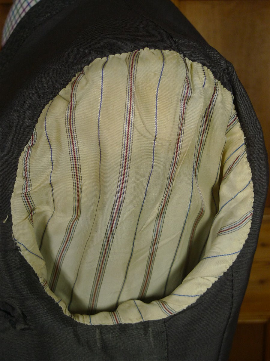25/1136 wonderful vintage 1963 welsh & jefferies savile row bespoke heavyweight grey hopsack weave suit w/ silk linings 41 short to regular