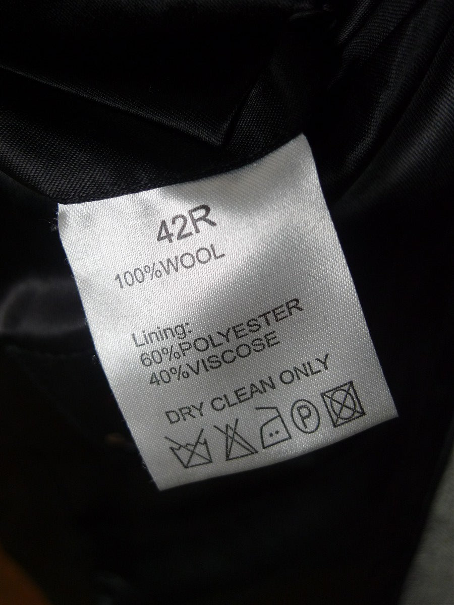 25/1143 immaculate chester barrie grey herringbone wool chesterfield coat overcoat 42 regular