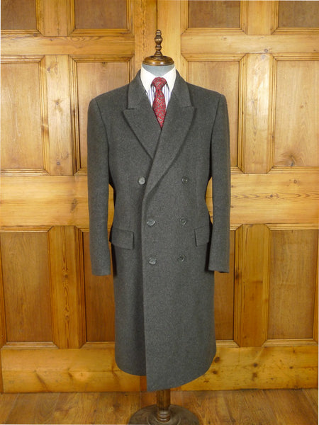 25/1145 immaculate vintage british bespoke tailor grey wool & cashmere d/b overcoat coat 42